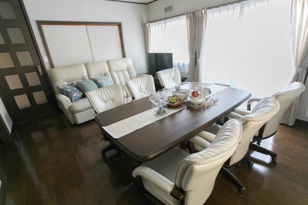 Villa Yawaragi Fujikawaguchiko Exterior photo