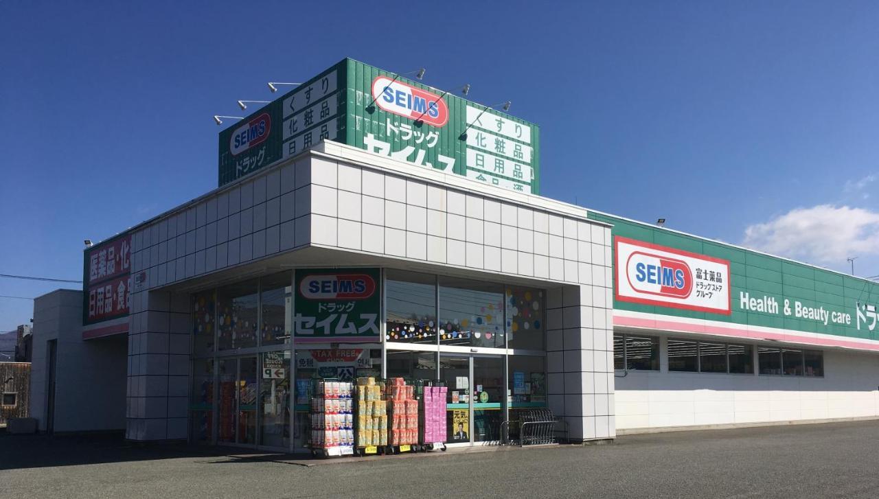Villa Yawaragi Fujikawaguchiko Exterior photo